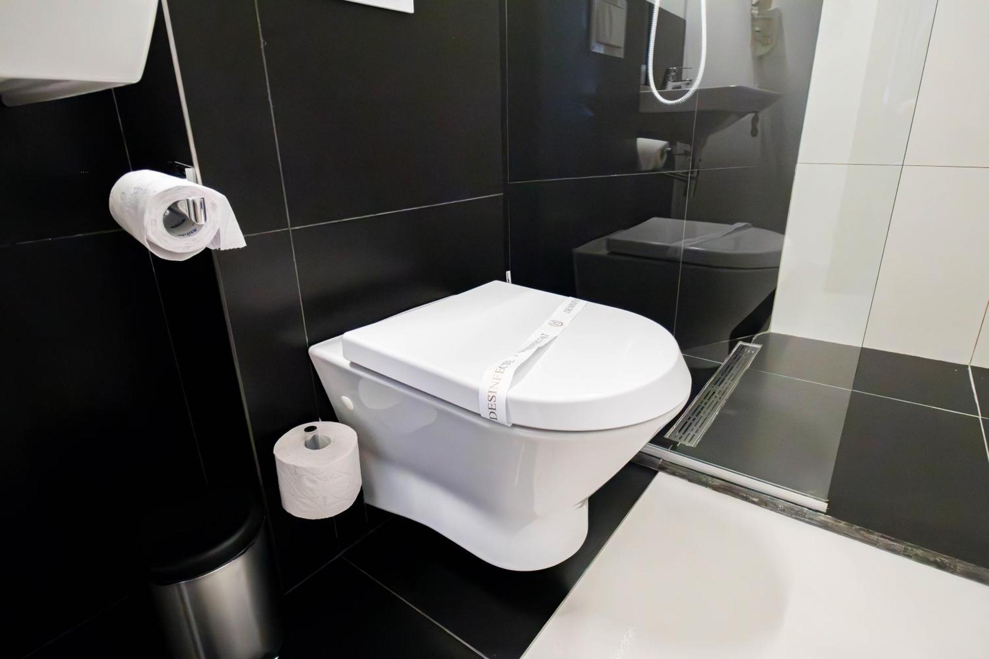 Hotel Ottimo Brasov Ngoại thất bức ảnh