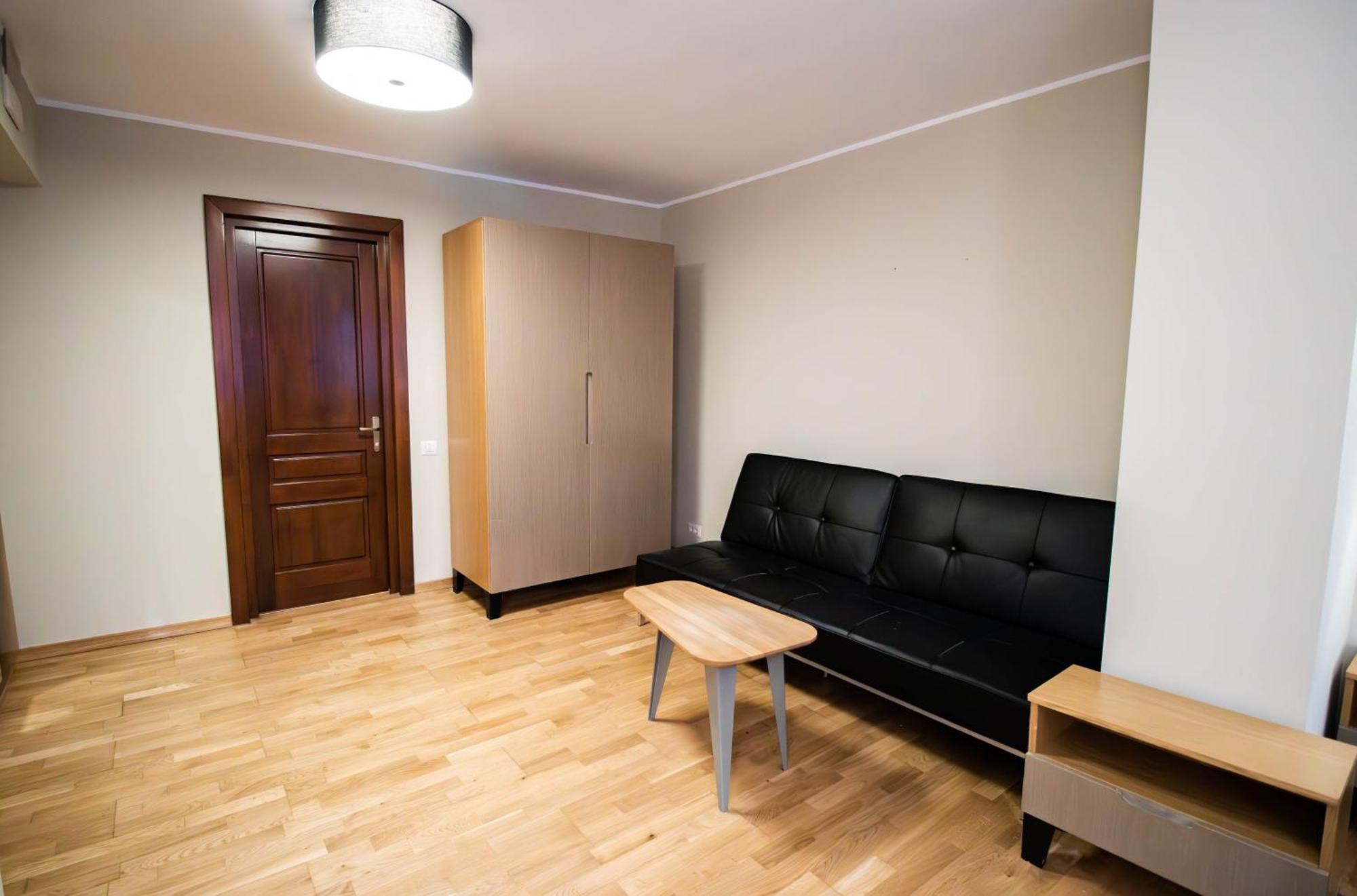 Hotel Ottimo Brasov Ngoại thất bức ảnh