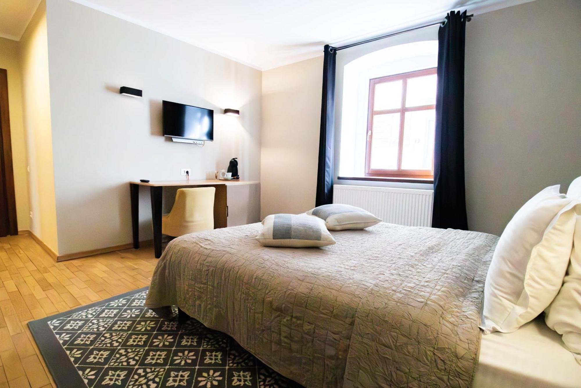 Hotel Ottimo Brasov Ngoại thất bức ảnh