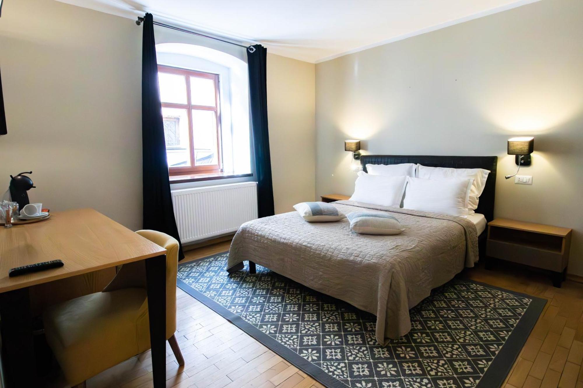 Hotel Ottimo Brasov Ngoại thất bức ảnh