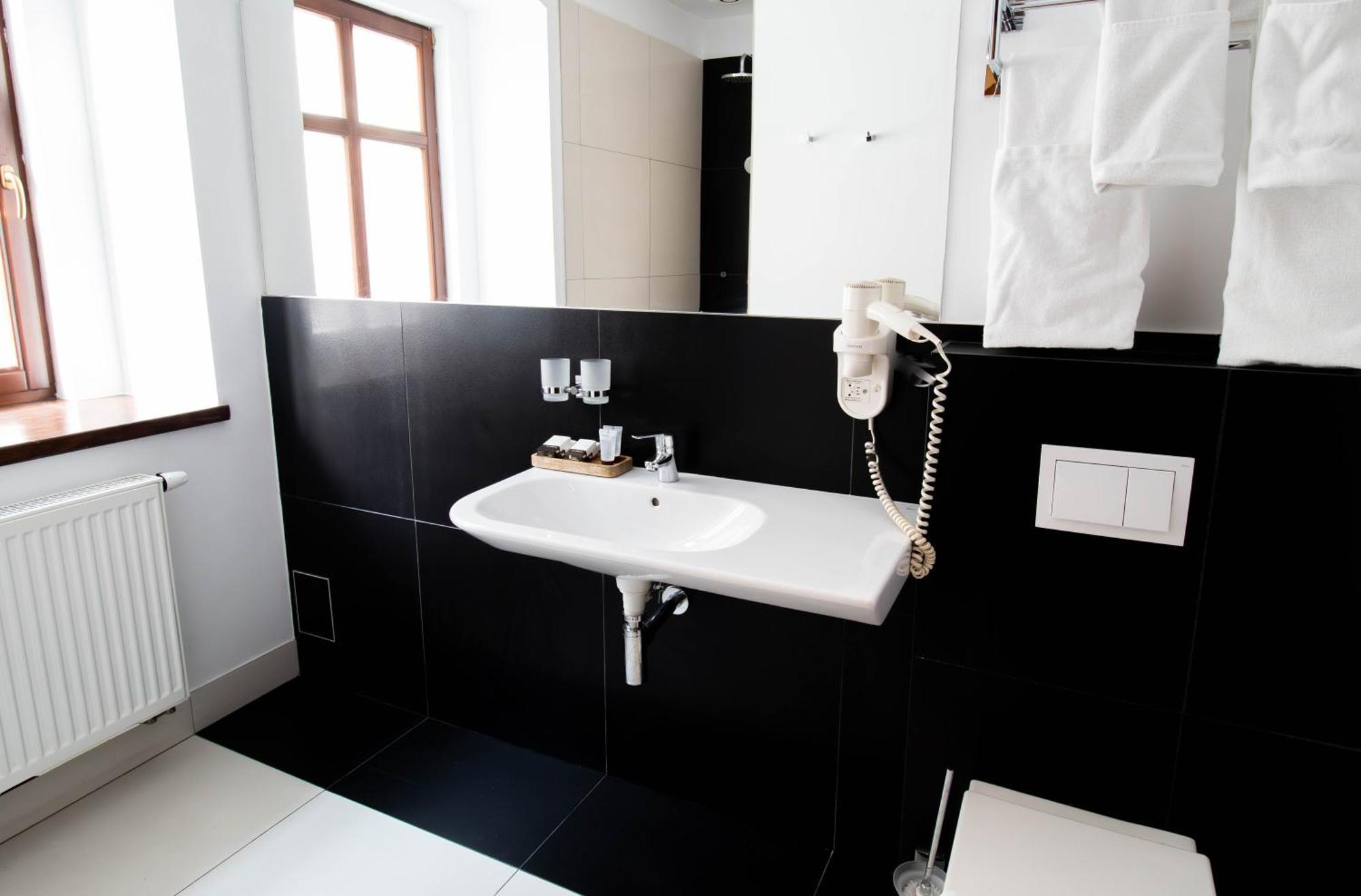 Hotel Ottimo Brasov Ngoại thất bức ảnh